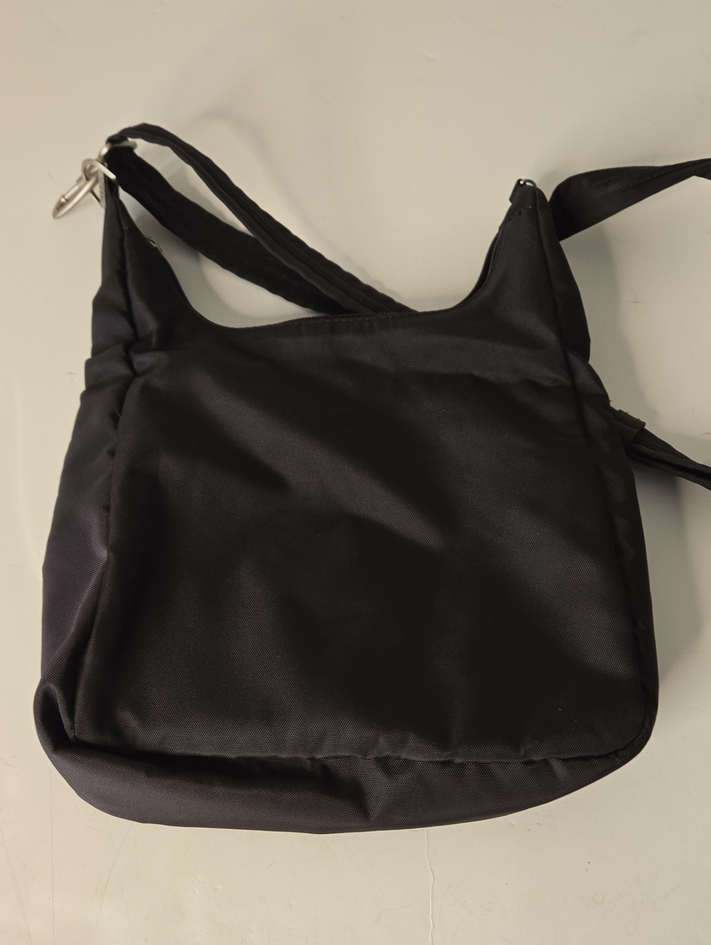 Travelon Anti-Theft Classic Crossbody Black - Picture 3 of 7